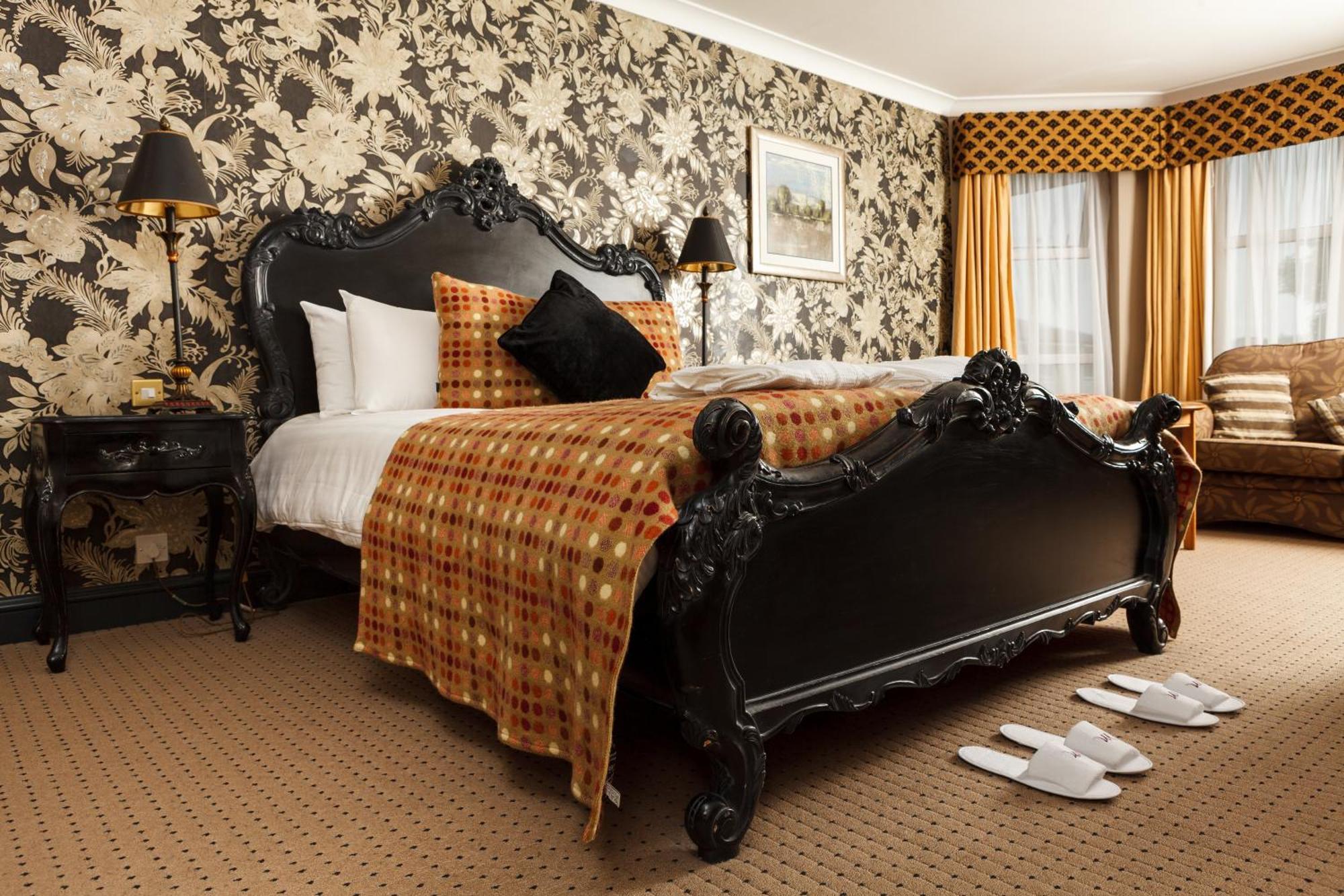 Mercure Bristol North The Grange Hotel Винтербоуне Экстерьер фото