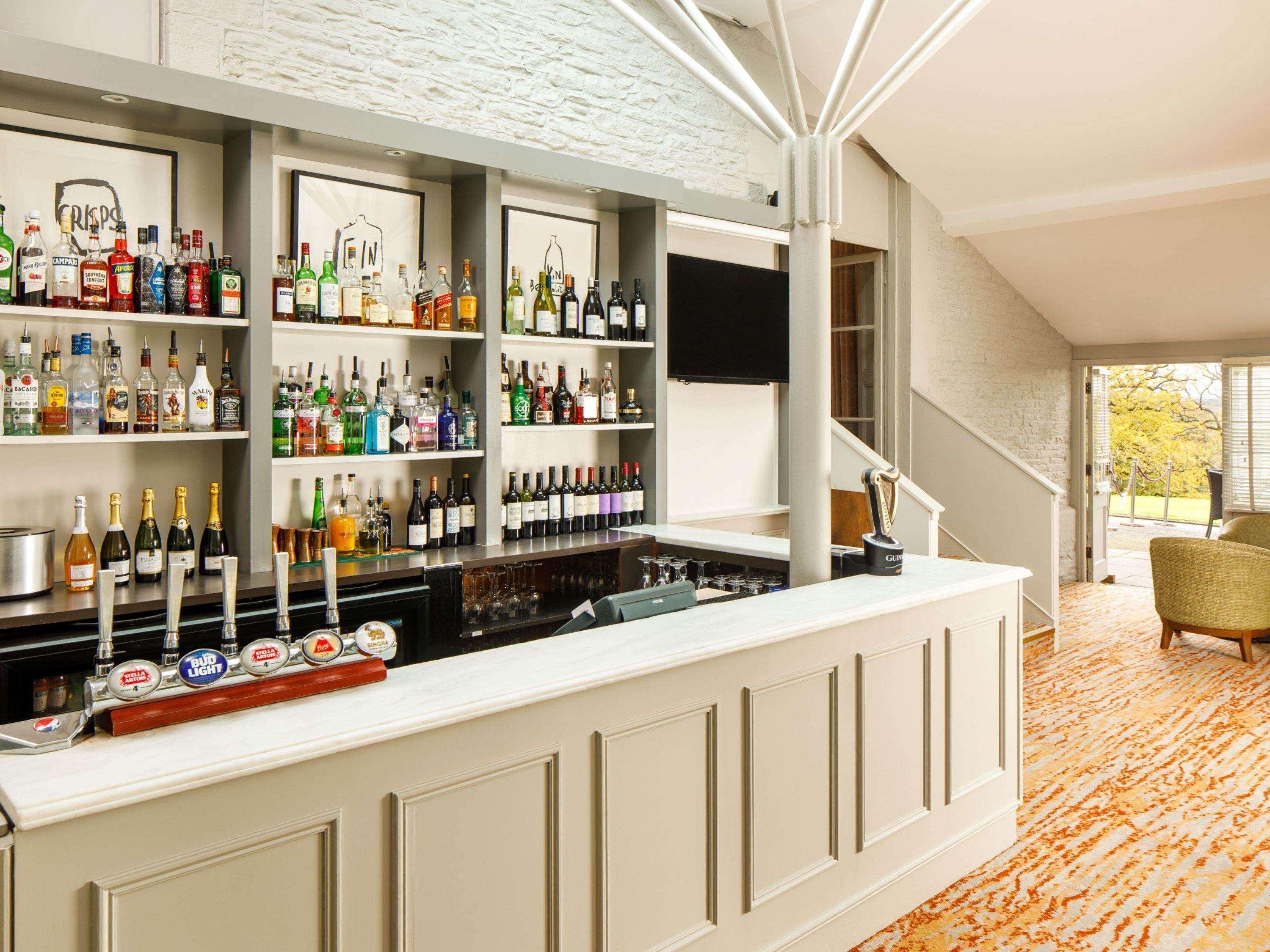 Mercure Bristol North The Grange Hotel Винтербоуне Экстерьер фото