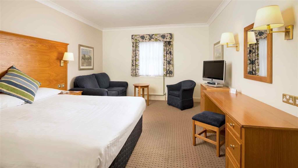 Mercure Bristol North The Grange Hotel Винтербоуне Экстерьер фото