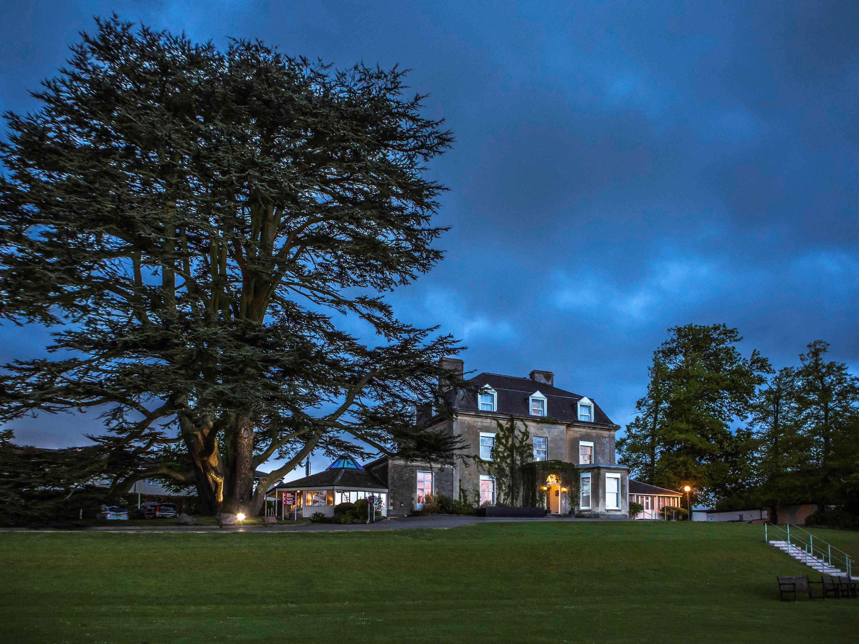 Mercure Bristol North The Grange Hotel Винтербоуне Экстерьер фото