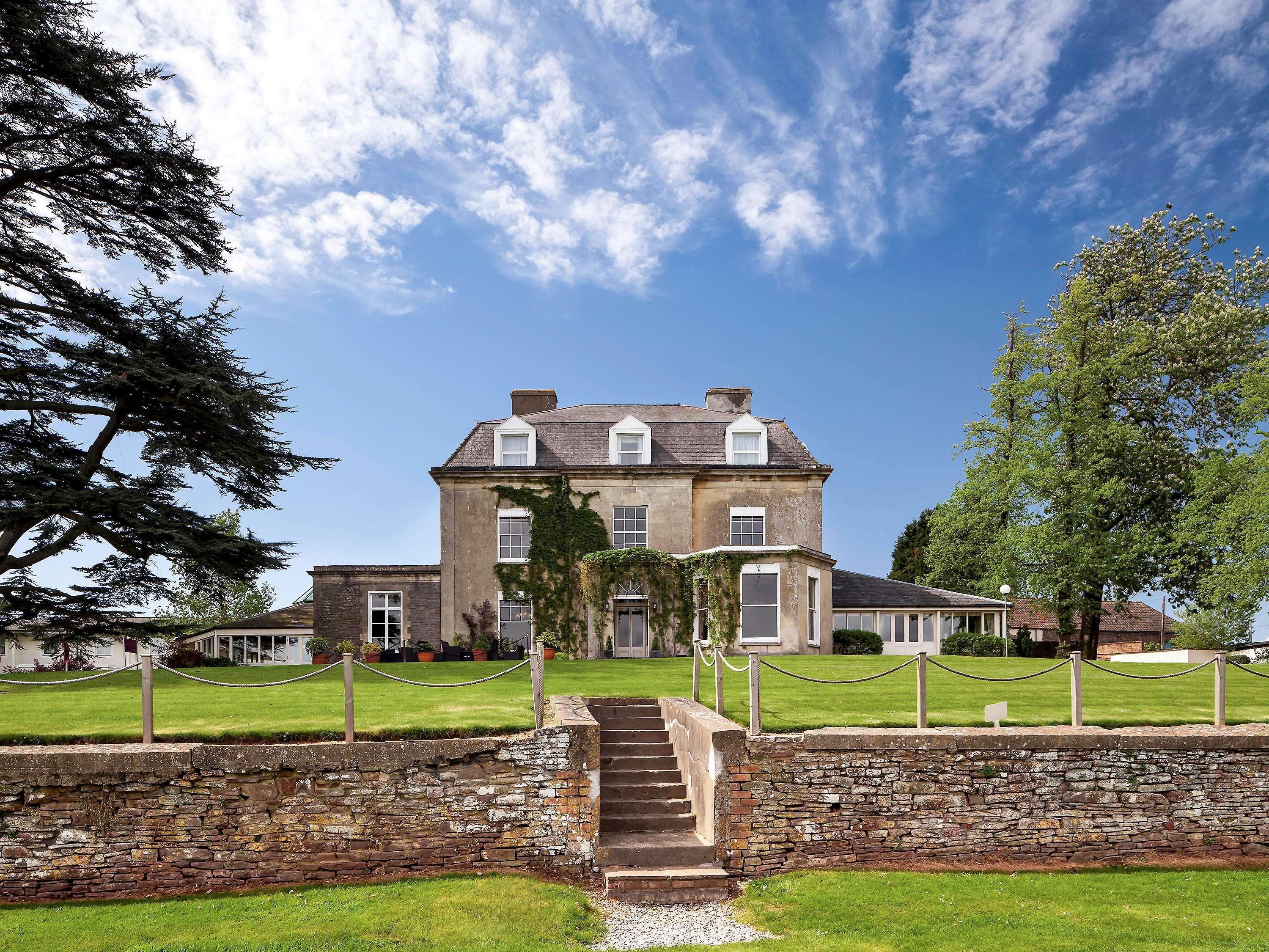 Mercure Bristol North The Grange Hotel Винтербоуне Экстерьер фото