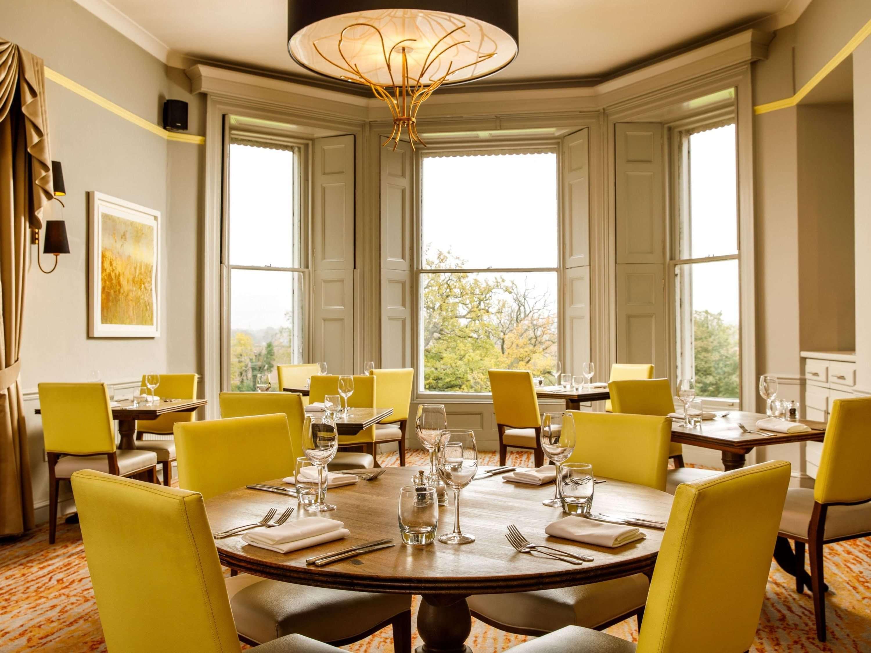 Mercure Bristol North The Grange Hotel Винтербоуне Экстерьер фото