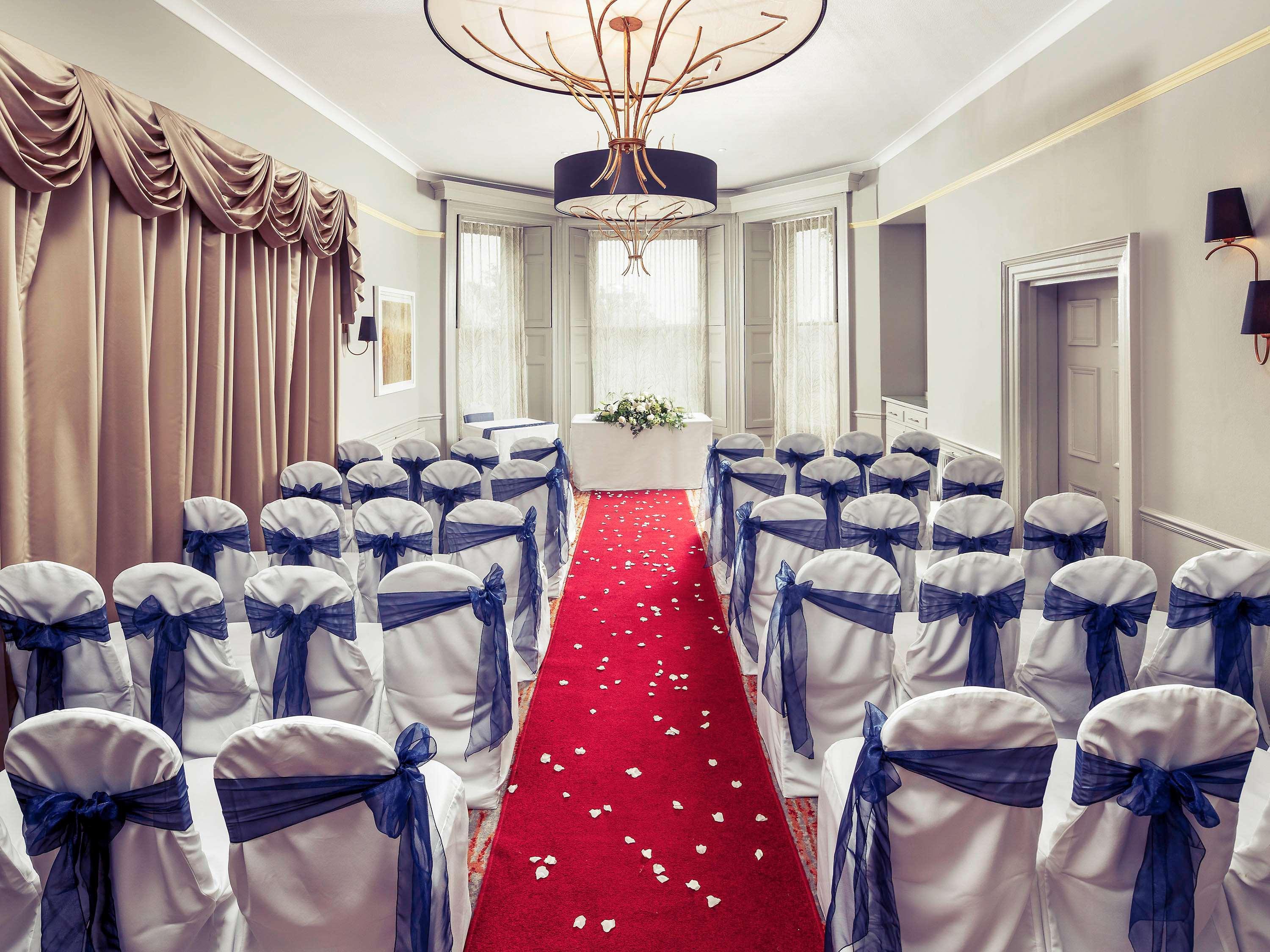 Mercure Bristol North The Grange Hotel Винтербоуне Экстерьер фото