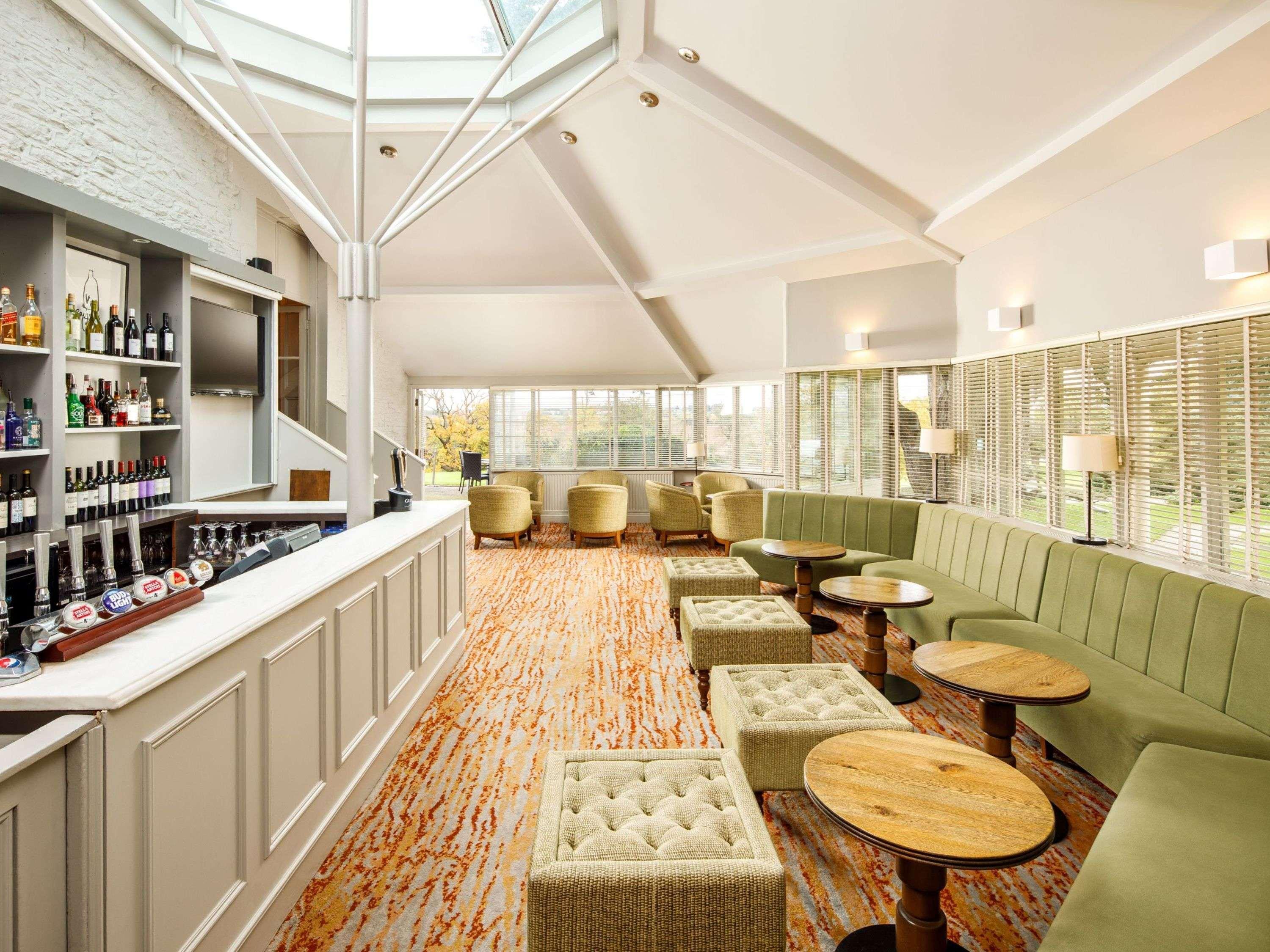 Mercure Bristol North The Grange Hotel Винтербоуне Экстерьер фото