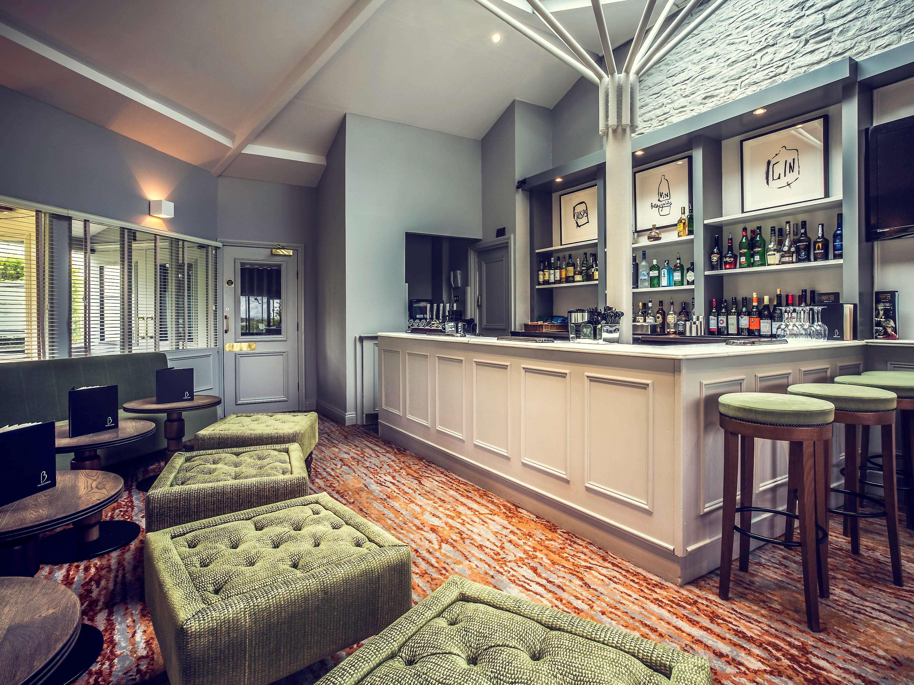 Mercure Bristol North The Grange Hotel Винтербоуне Экстерьер фото