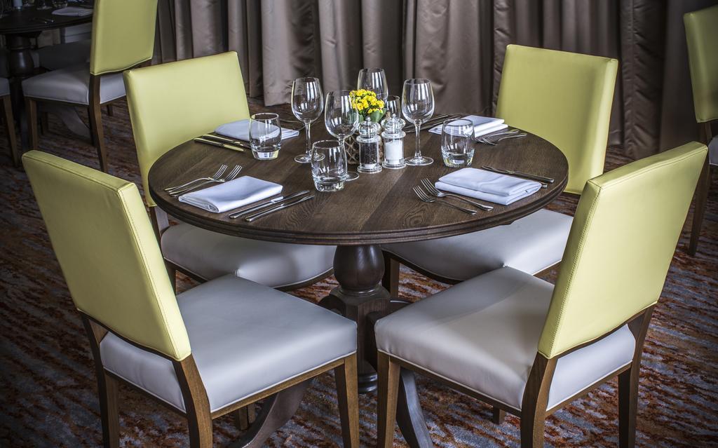 Mercure Bristol North The Grange Hotel Винтербоуне Экстерьер фото